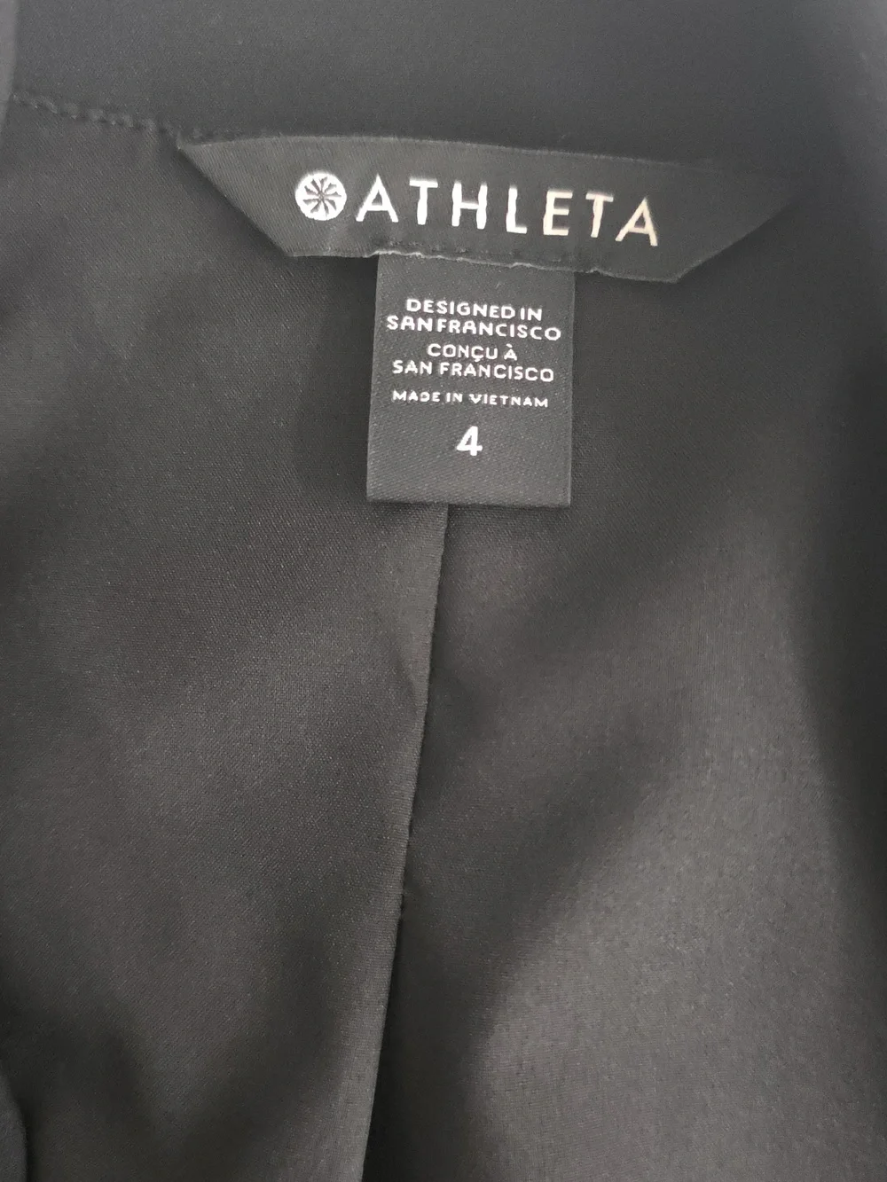 ATHLETA NWT Black Tailored Blazer Cinched Waist Chic Style Size 4 - Picture 6 of 8